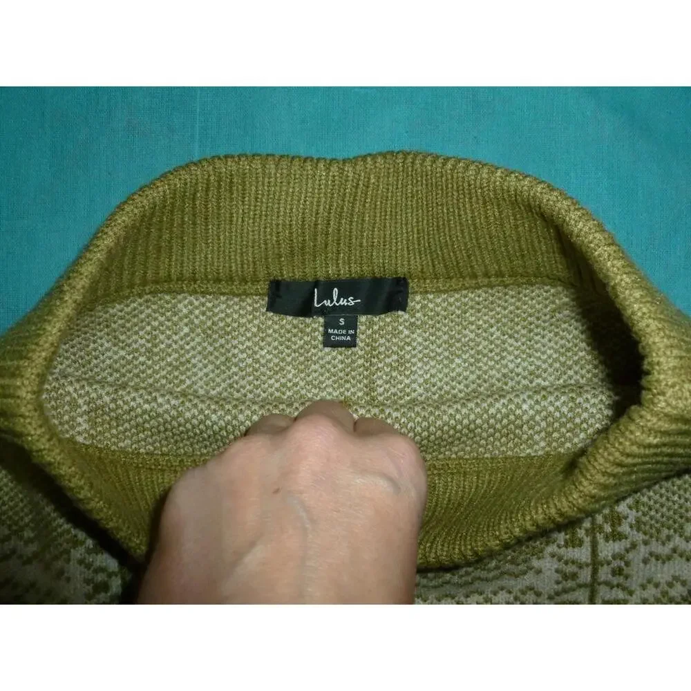 NWT LULUS Knit Skirt Short Pencil S Small Green‎ Plaid